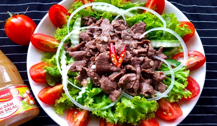 Salad trộn thịt bò